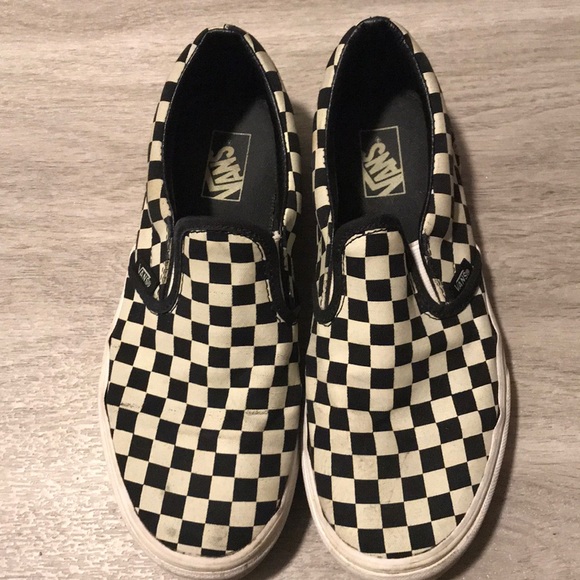 checkerboard vans size 5.5